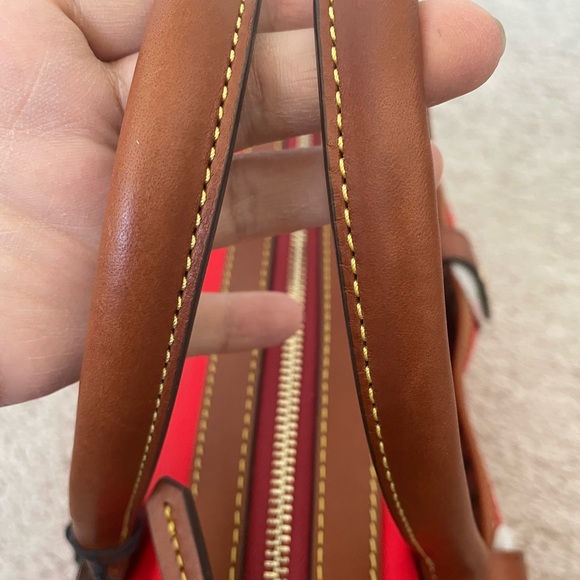 BRAND NEW WITH TAG DOONEY AND BOURKE BAG - Picture 11 of 13